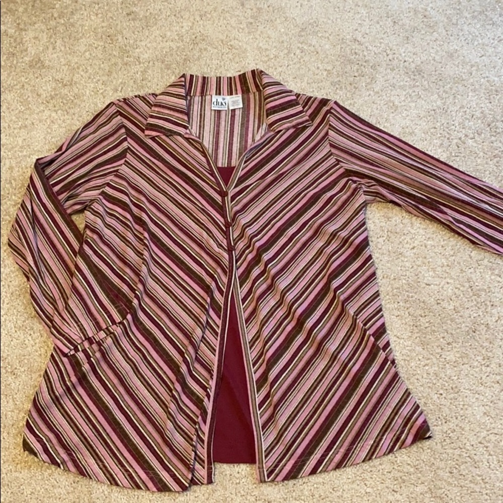⚡️Last chance! Burgundy stripe flyaway maternity top sz large